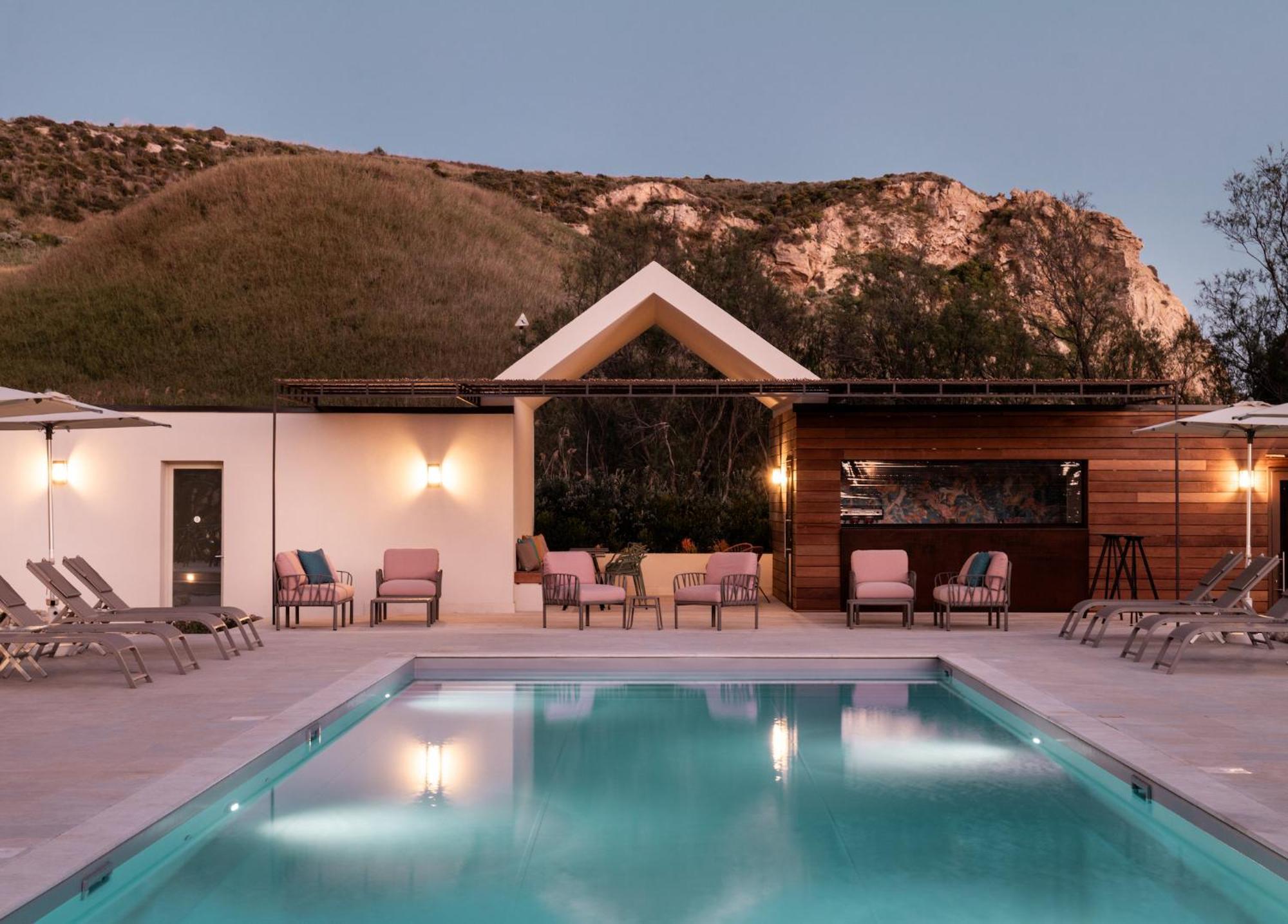 Resort Luna Minoica And 3*