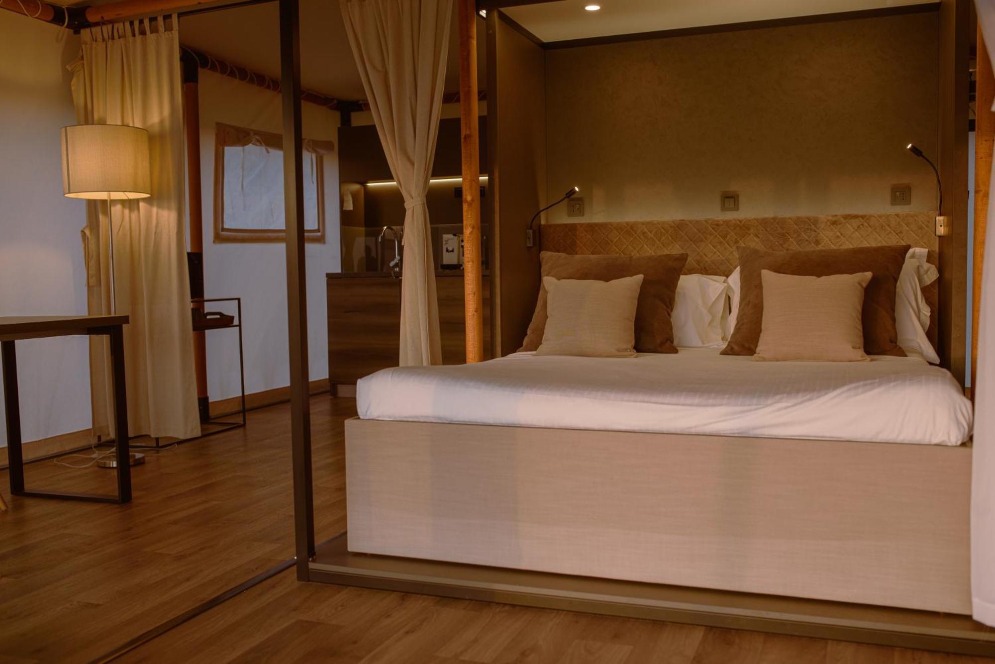 Resort Luna Minoica And 3*