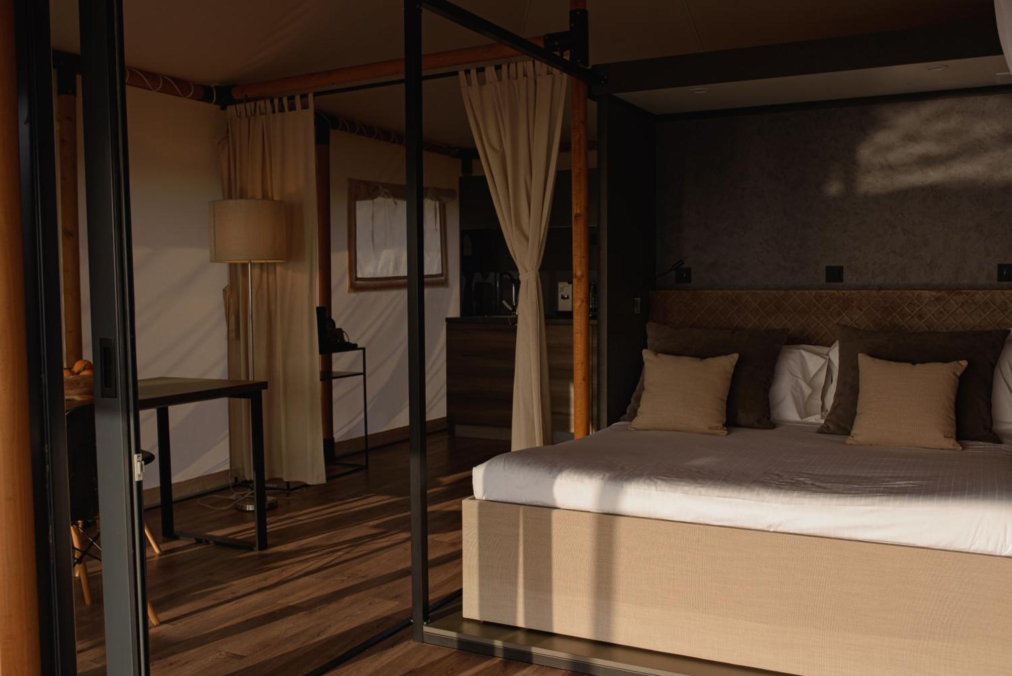 Luna Minoica And Resort 3*